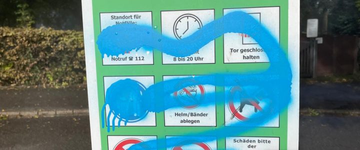 Sachbeschädigung durch Graffiti auf Kinderspielplatz – Zeugen gesucht