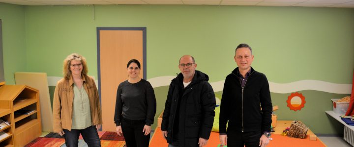 Neue LED-Innenleuchten sparen in der KiTa in Osburg Energie